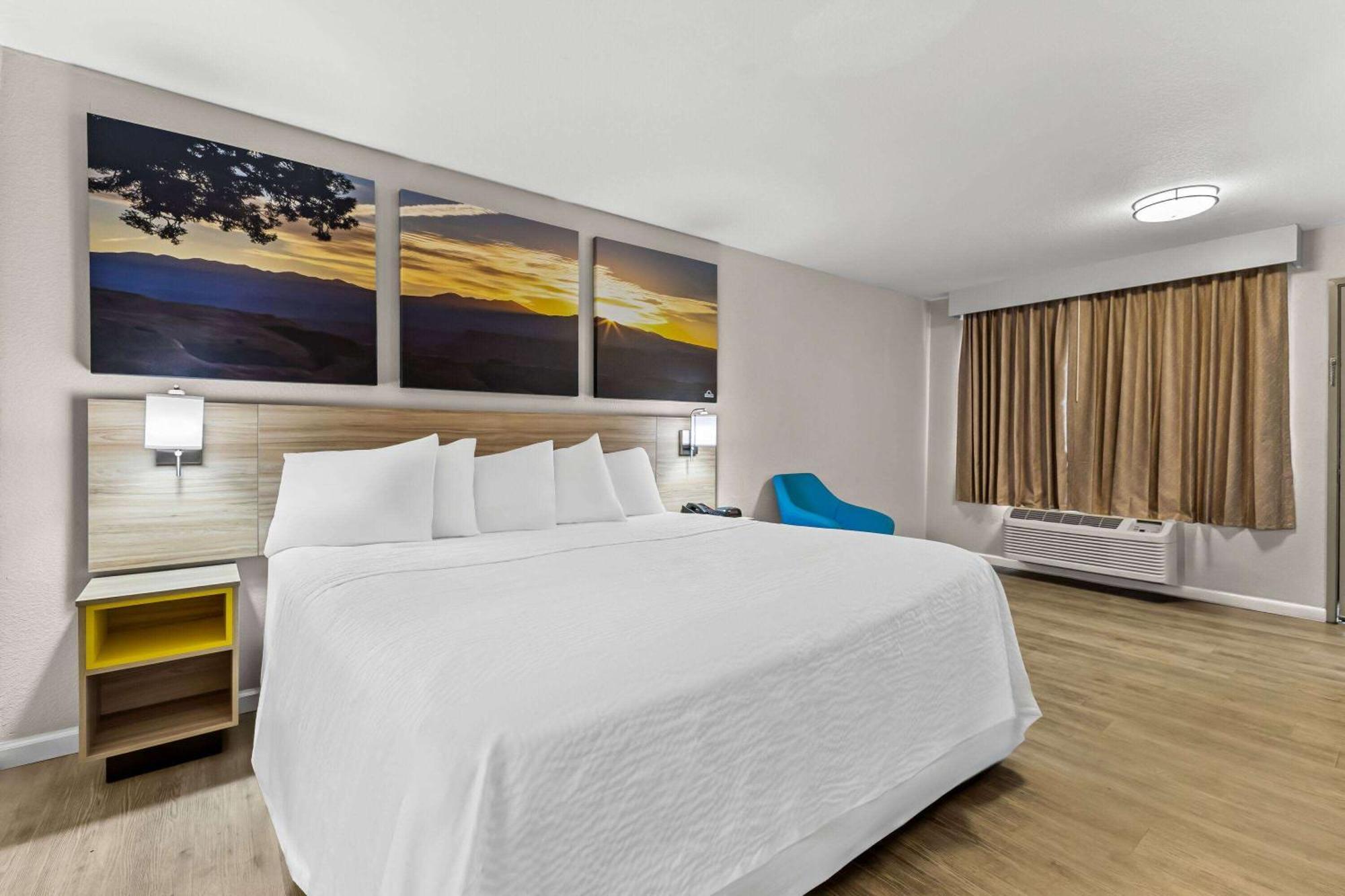 Days Inn By Wyndham Buckeye Dış mekan fotoğraf