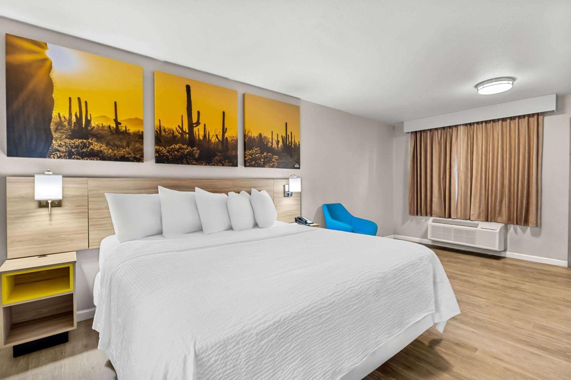 Days Inn By Wyndham Buckeye Dış mekan fotoğraf
