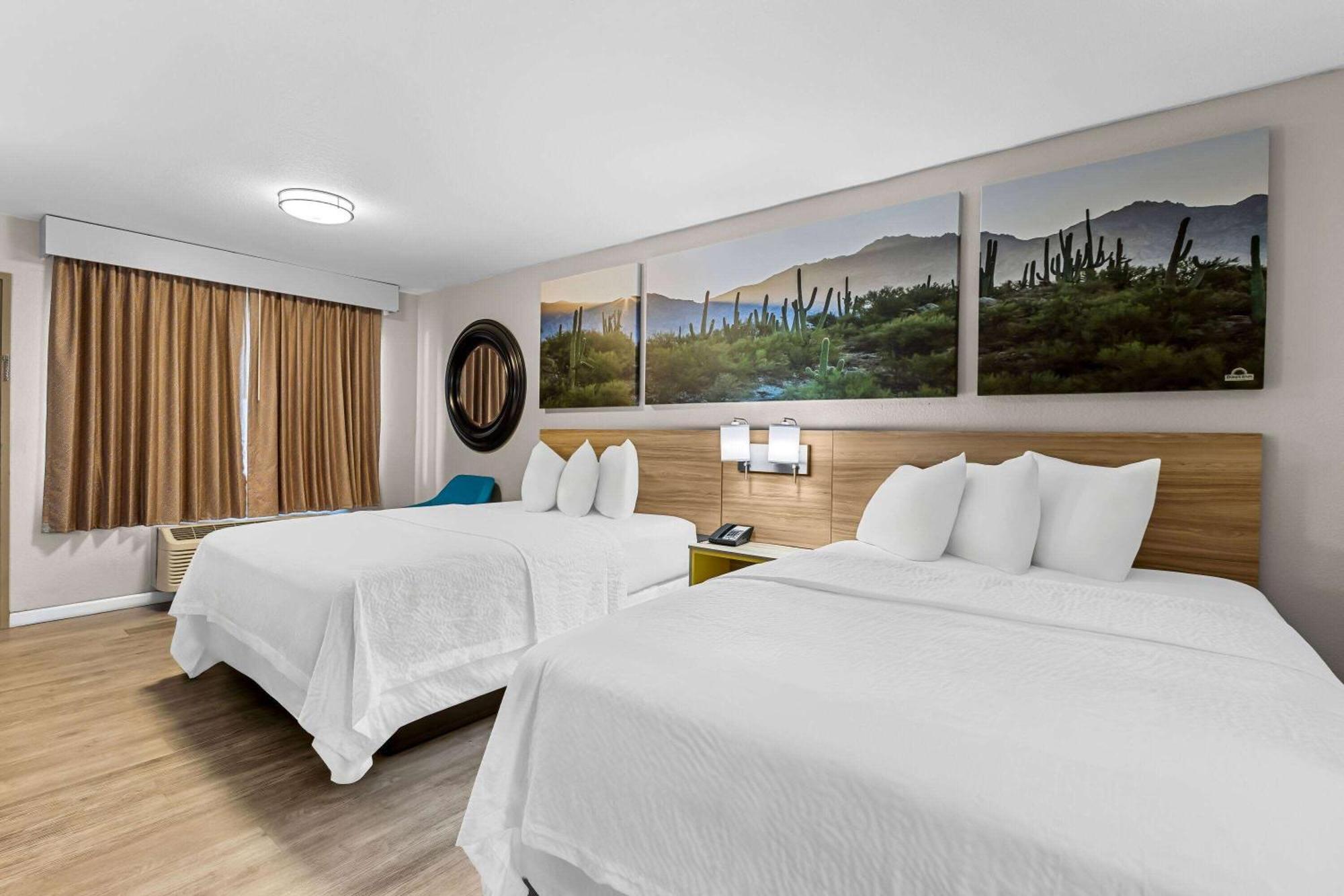 Days Inn By Wyndham Buckeye Dış mekan fotoğraf