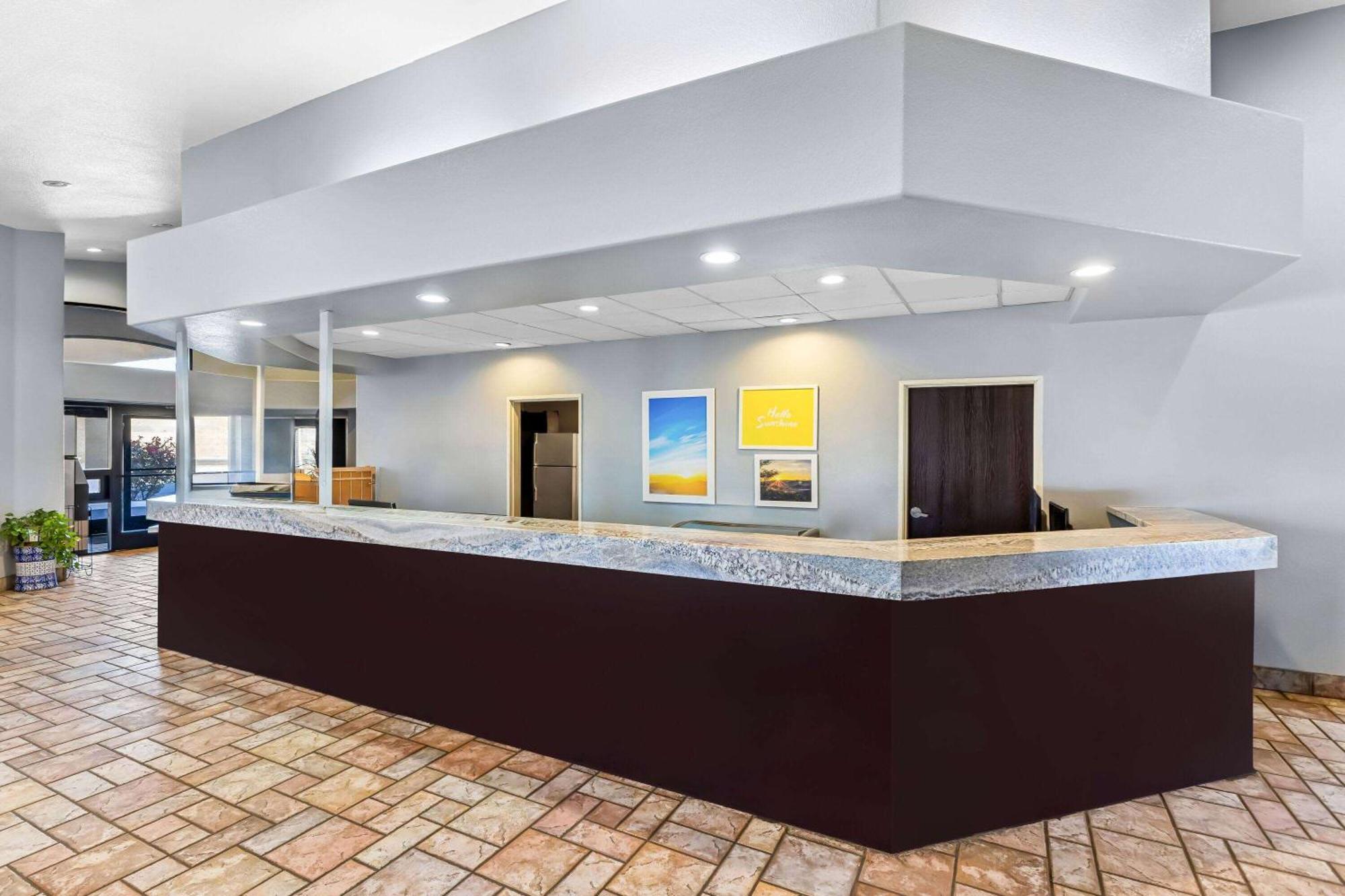 Days Inn By Wyndham Buckeye Dış mekan fotoğraf