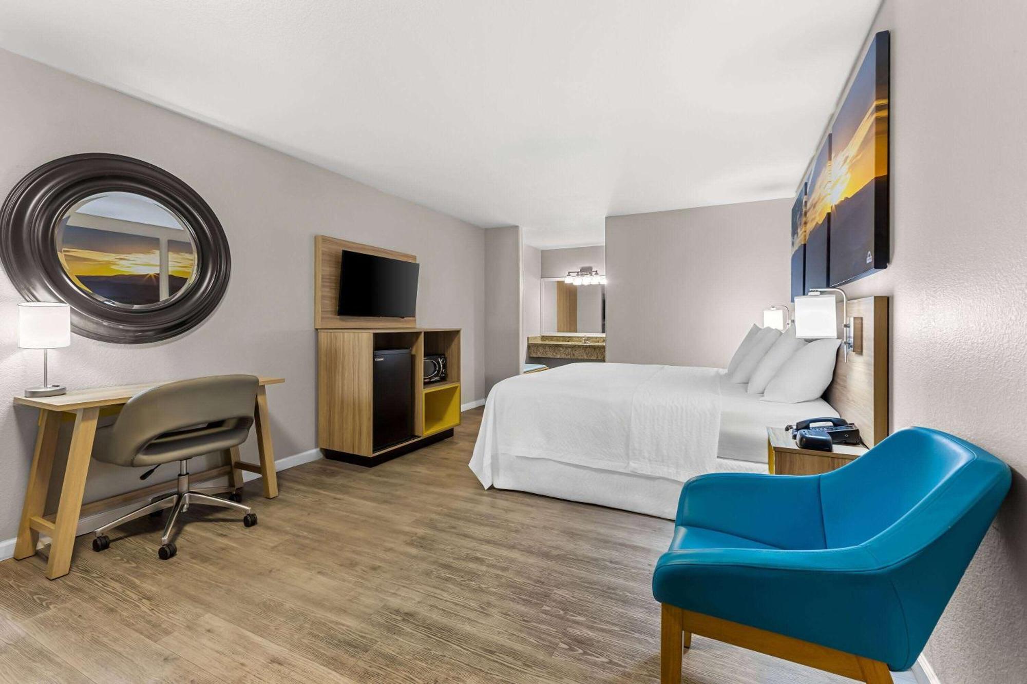 Days Inn By Wyndham Buckeye Dış mekan fotoğraf